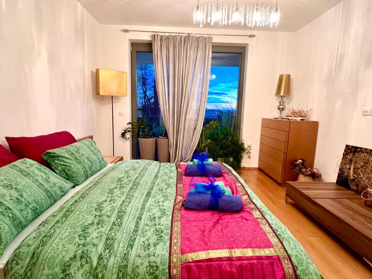 Homestay Romantic Overlooking *