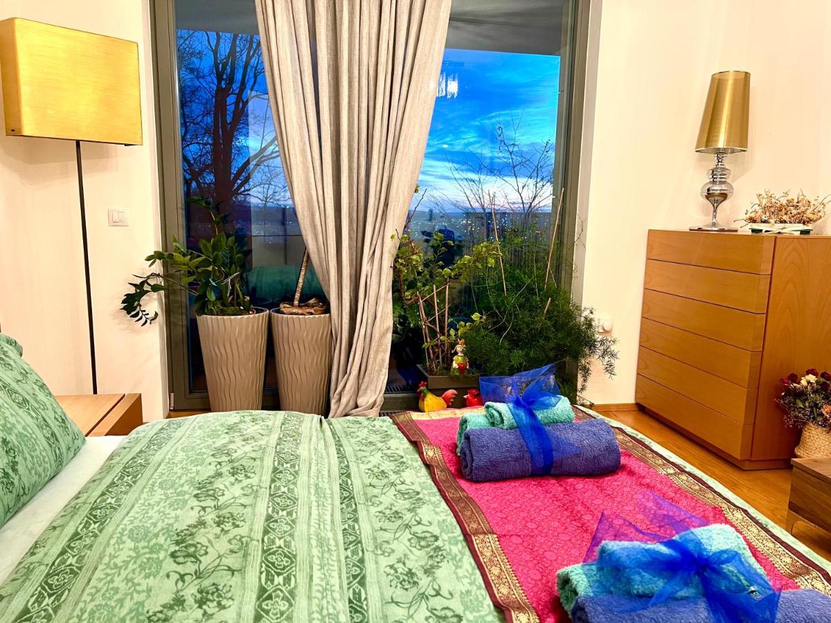 Homestay Romantic Overlooking Prague