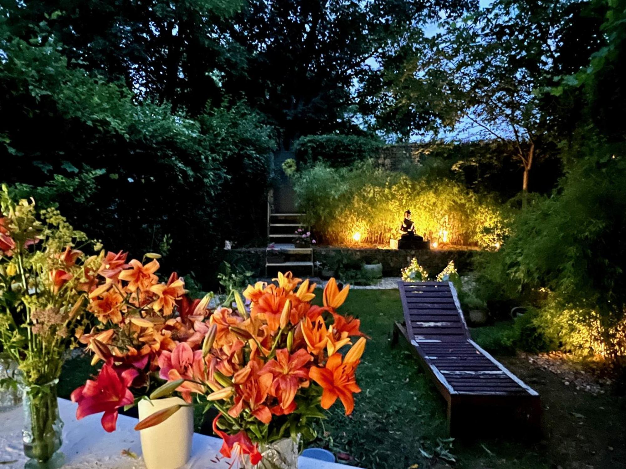 Romantic Overlooking Homestay *